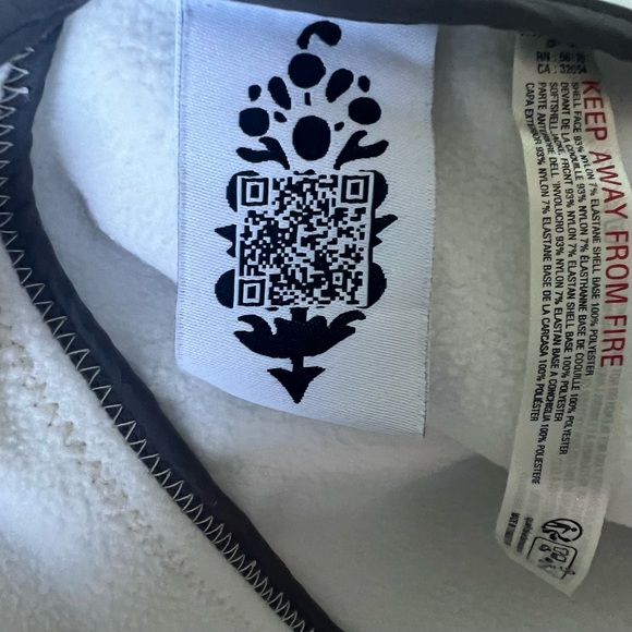 FP Movement by FREE PEOPLE:Moon Magic Fleece Lined Rain Coat ☔️ NWT - Picture 16 of 16